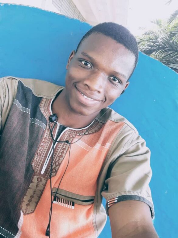 Dieudonné Millogo, estudiante de Medicina de Burkina Faso.