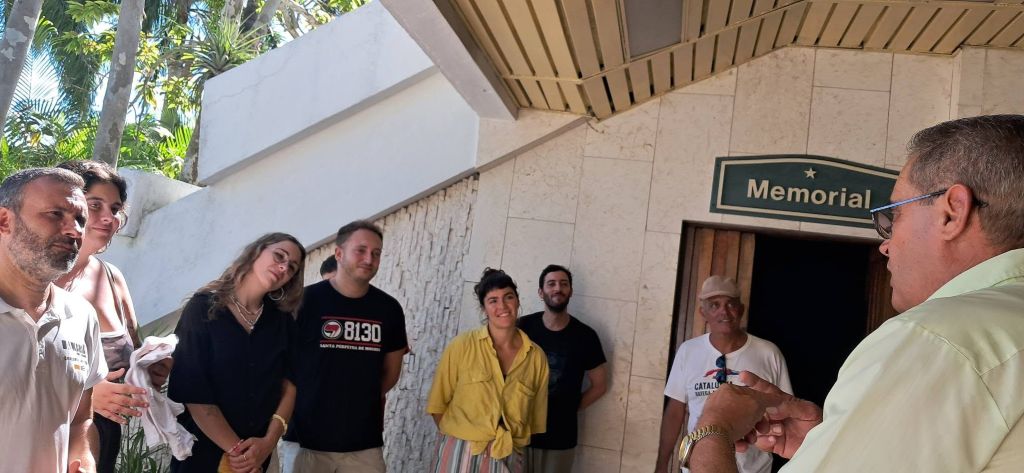Integrantes de la Brigada Alkaria