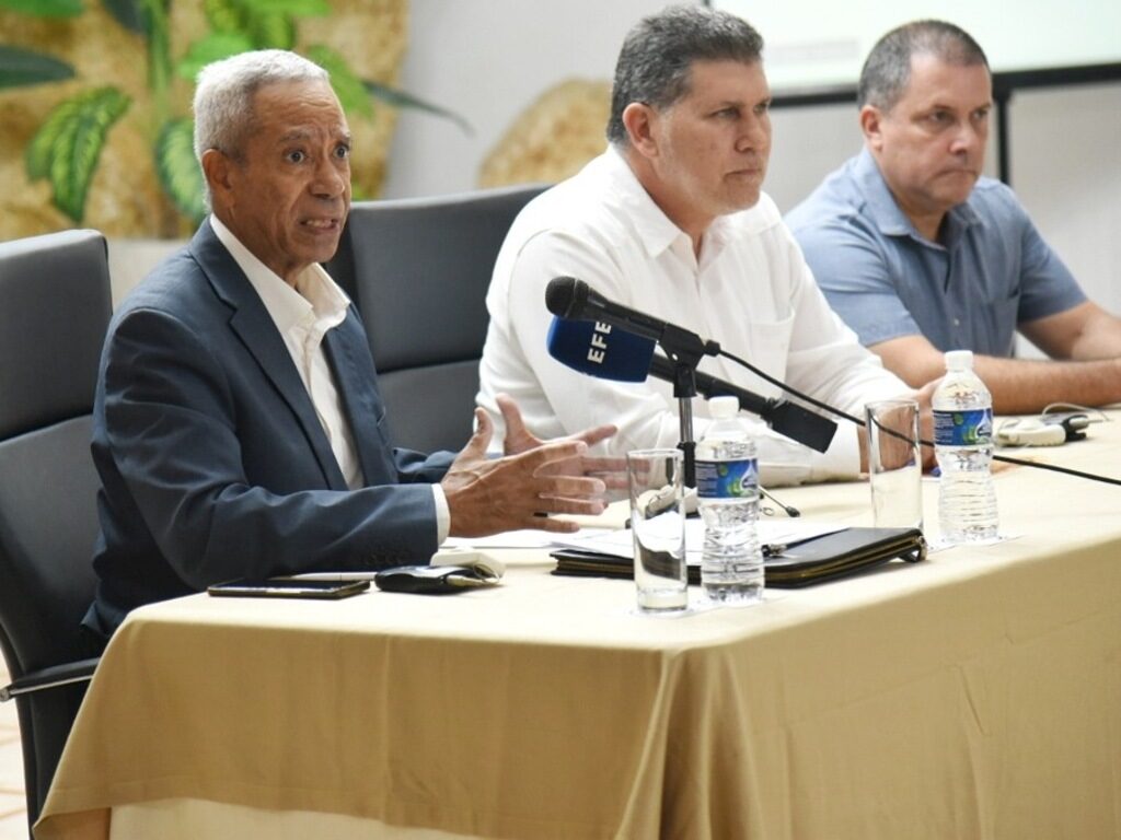 Oscar Pérez-Oliva y Antonio Carricarte.